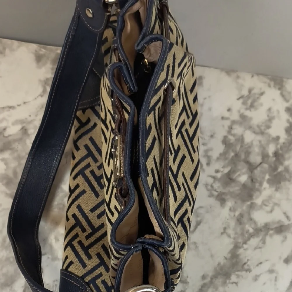 Tignanello Signature Jacquard/Blue leather trim handbag geometric pattern Purse - Picture 15 of 15